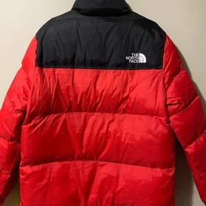North Face 700 puffer jacket